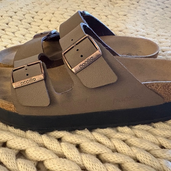 Birkenstock by Papillio platform Arizona Sandals - Picture 4 of 9